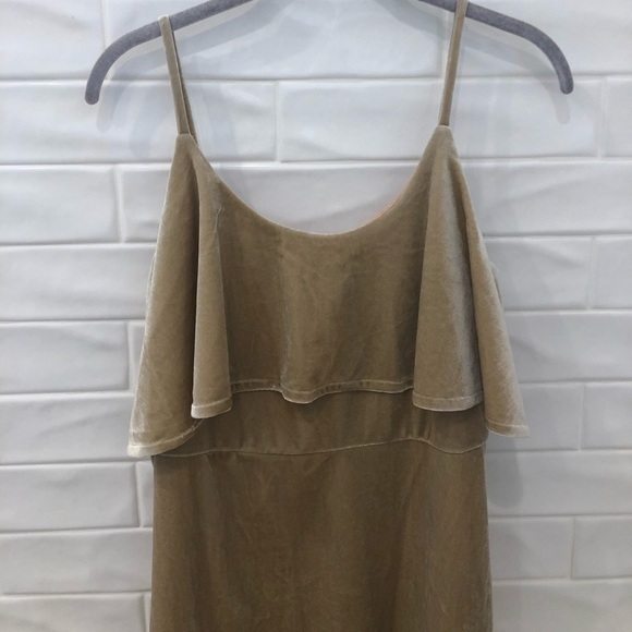 ELLIATT Thrill Strappy Velvet Dress - Picture 8 of 8